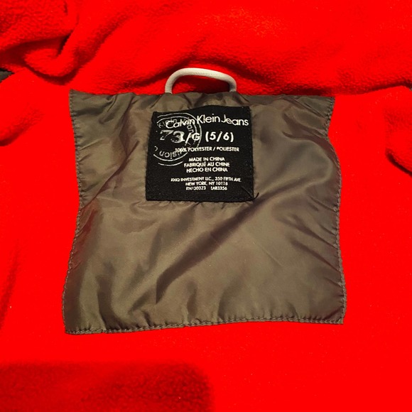 Calvin Klein Jeans Hooded Puffer Winter Jacket - Picture 8 of 9